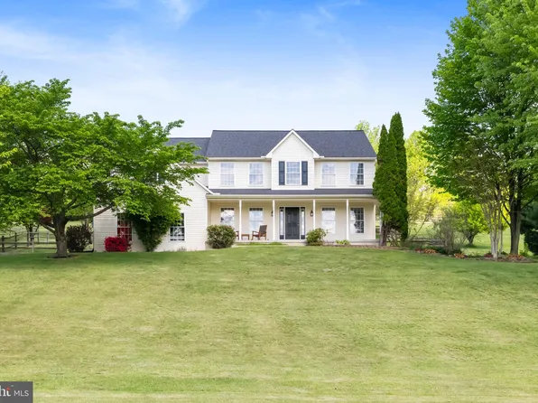 127 Shannaleigh Dr, Mohrsville, PA 19541