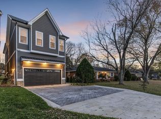 651 McMurray Dr, Nashville, TN 37211