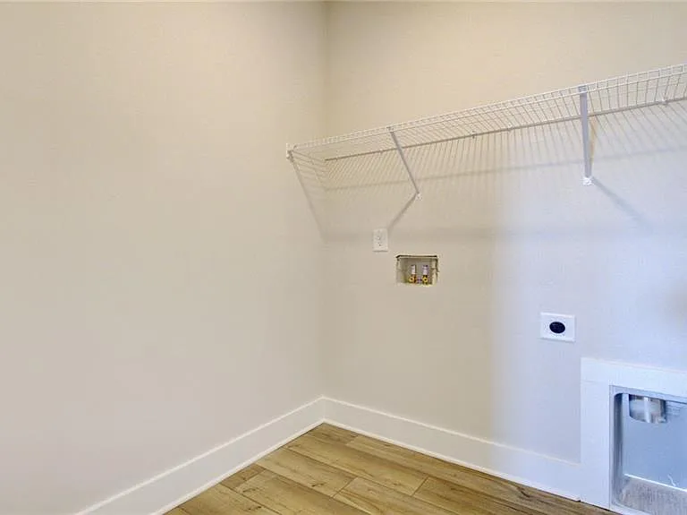 6904 Lancelot Ct — Photo 13