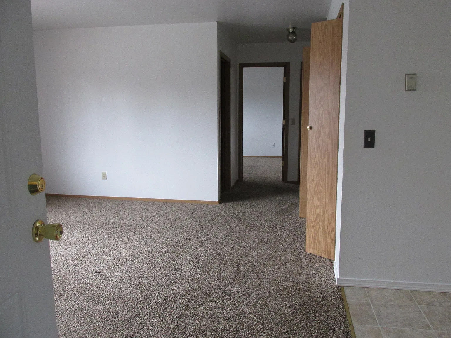 2 bed, $1,415 — Photo 3