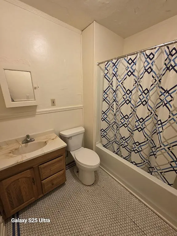 1111 N Washington St — Photo 4