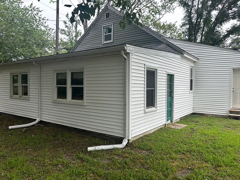 700 E Lincoln Ave — Photo 12