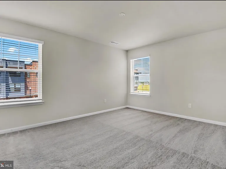 404 Constellation Ln — Photo 22
