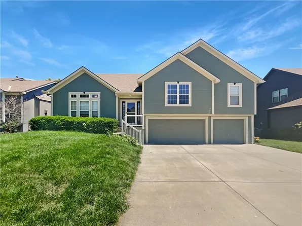 11901 N Belmont Ave, Kansas City, MO 64156
