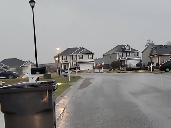 4th image of 2908 Avalon Ct
