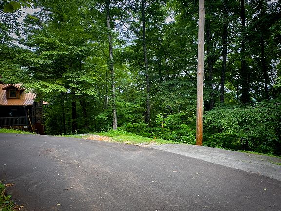 4th image of 1225 Elm Cir Lot 1225