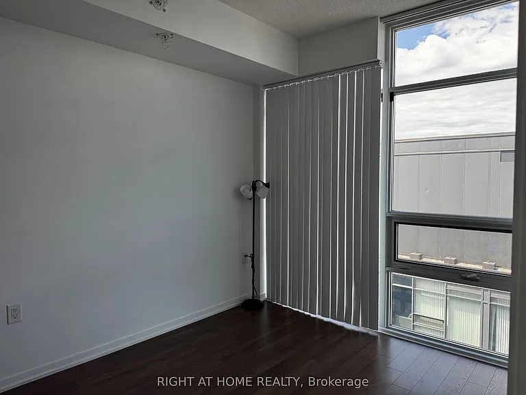 36 Lisgar St #Penthouse 01E — Photo 3