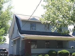 2nd image of 427 E Kline St