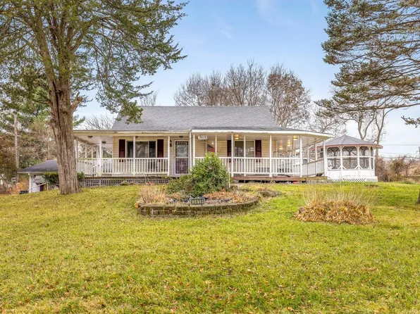 3619 Chippewa Ave, Rockford, IL 61102