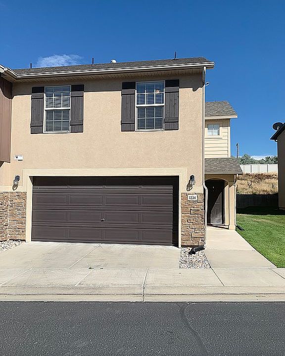 1st image of 1234 N Firefly Dr