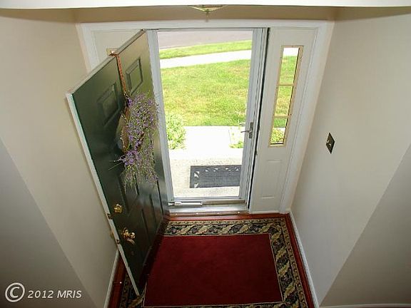 4th image of 4326 Foxglove Ct