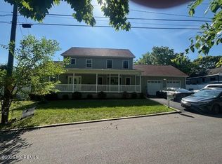 250 Davids Rd, Brick, NJ 08724