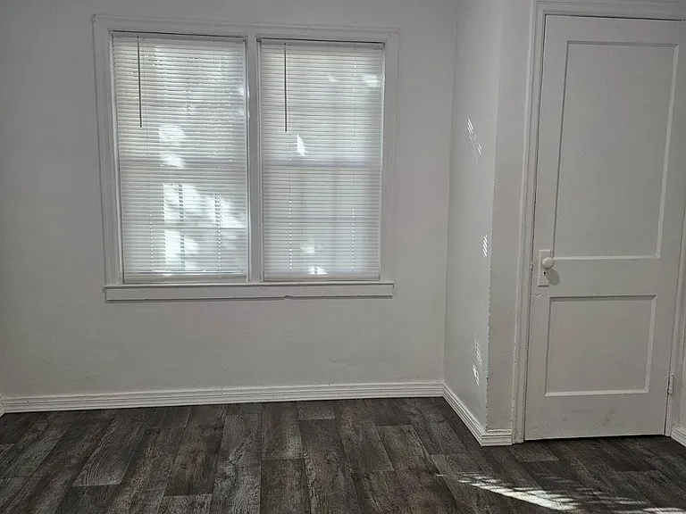 501 Avenue L NE #501A — Photo 4