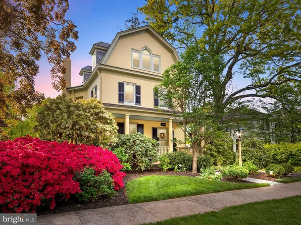 194 N Chancellor St, Newtown, PA 18940