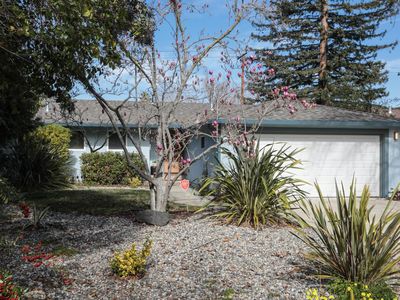 736 Lola Ln, Mountain View, CA, 94040