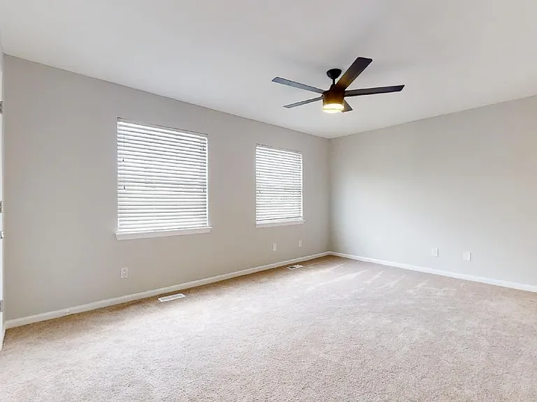 114 Villa Dr — Photo 20