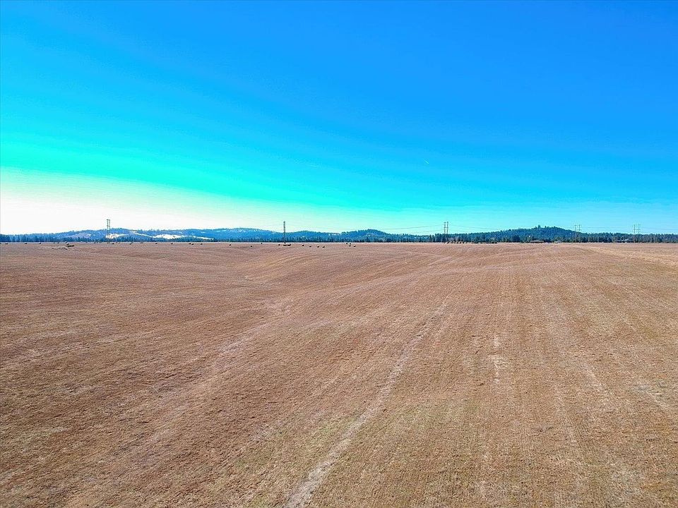 1st image of 21 N Division Rd
