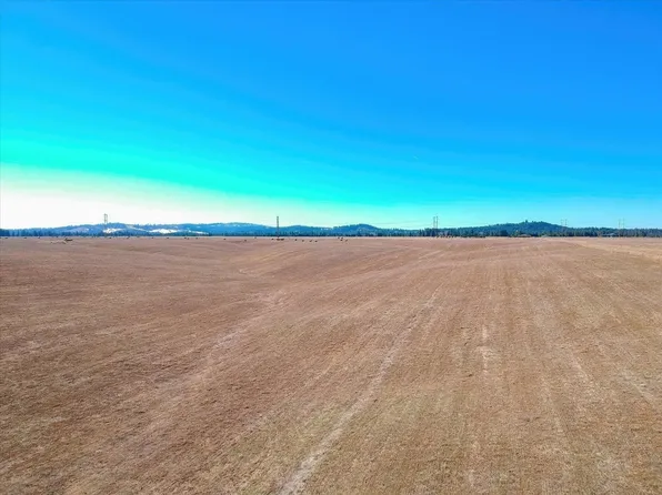 21 N Division Rd, Colbert, WA 99005