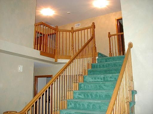 4th image of 18148 Elmore Ct