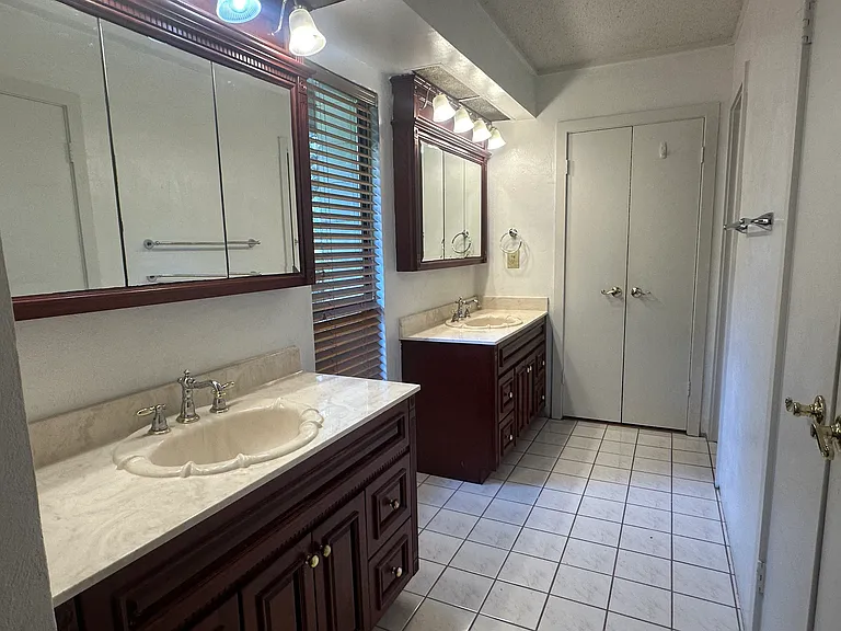 7217 Palm Dr — Photo 8