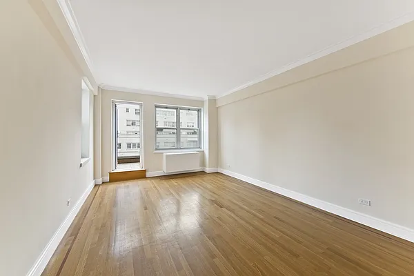 Rented by Nest Seekers International | media 5