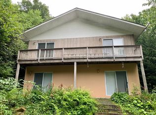 237 Mossy Creek Ln, Banner Elk, NC 28604
