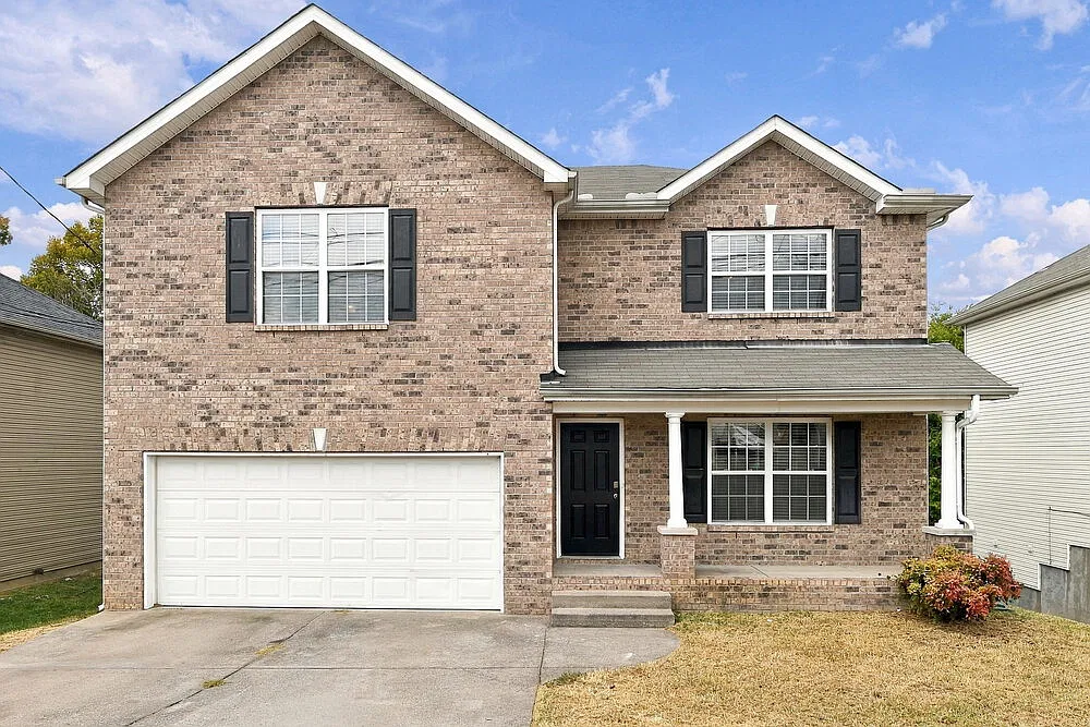 4 bed, 2.5 bath, 2178 sqft, $2,175 — Photo 1