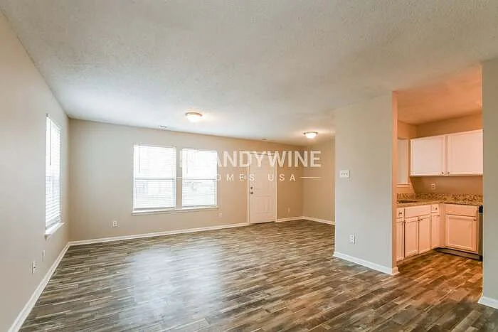 16675 Aulton Dr — Photo 3