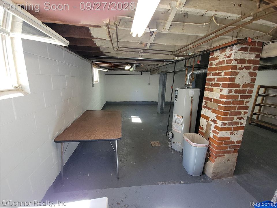 1449 Goffe St, photo 16
