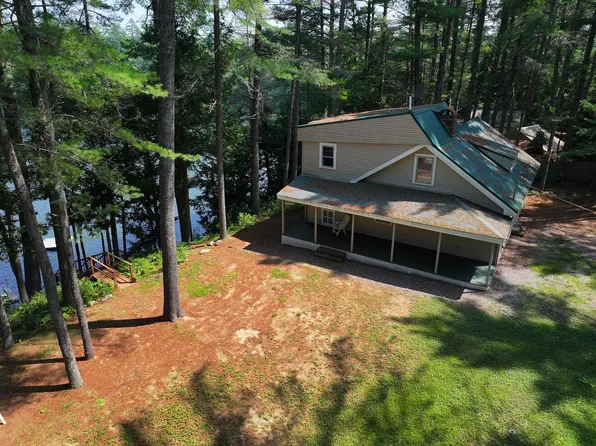 8 Memory Lane, Oxford, ME 04270