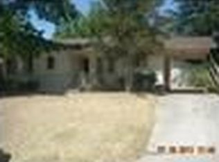 1760 Camino Sierra, Bakersfield, CA