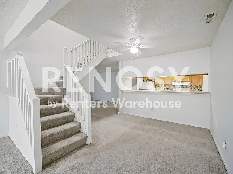 5310 Lake Victoria Arch — Photo 27