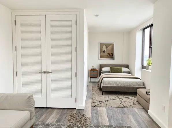 520 West 43rd Street 10D image 1 of 19