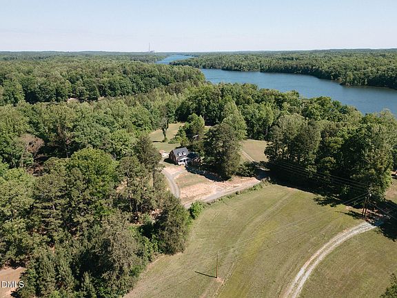 4th image of 193 Grapevine Dr