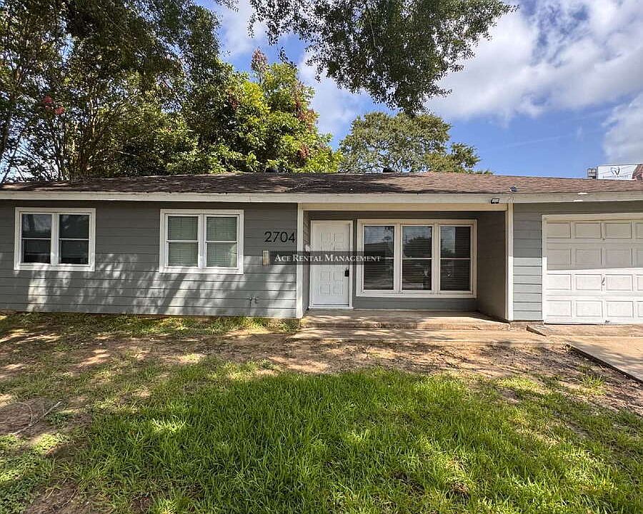 1st image of 2704 Avenue N
