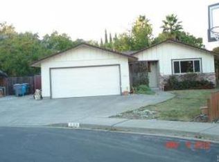 130 Troy Ct, Vacaville, CA 95687