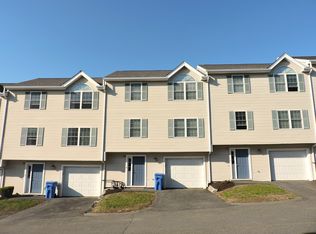 1005 Trapelo Rd APT 4, Waltham, MA 02452