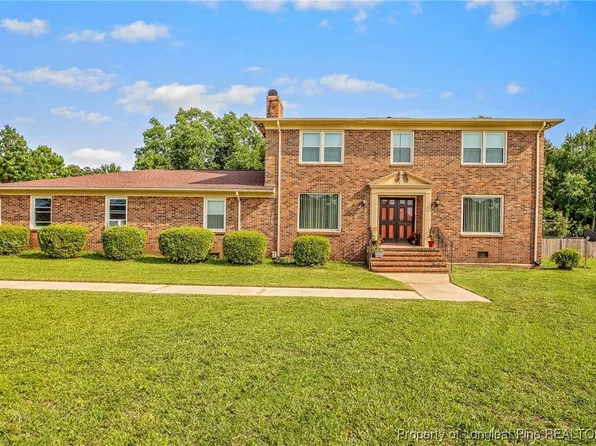 2444 Dunn Rd, Eastover, NC 28312