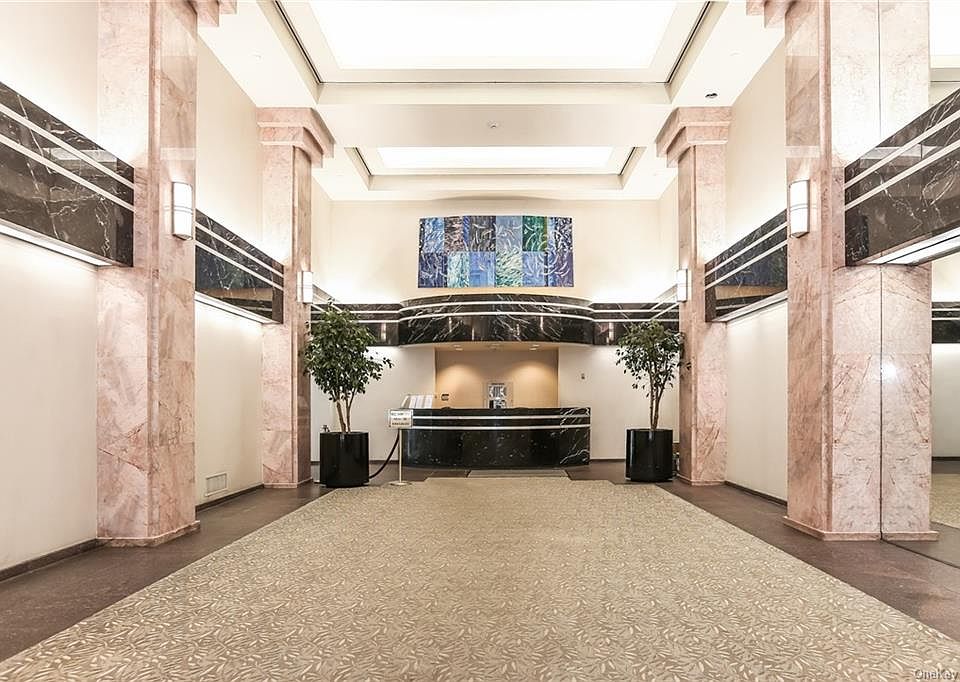 1st image of 4 Martine Ave APT 1205