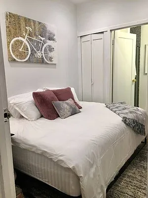 Rented by Mossanen Group | media 19