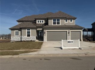 10415 N Liberty St, Kansas City, MO 64155