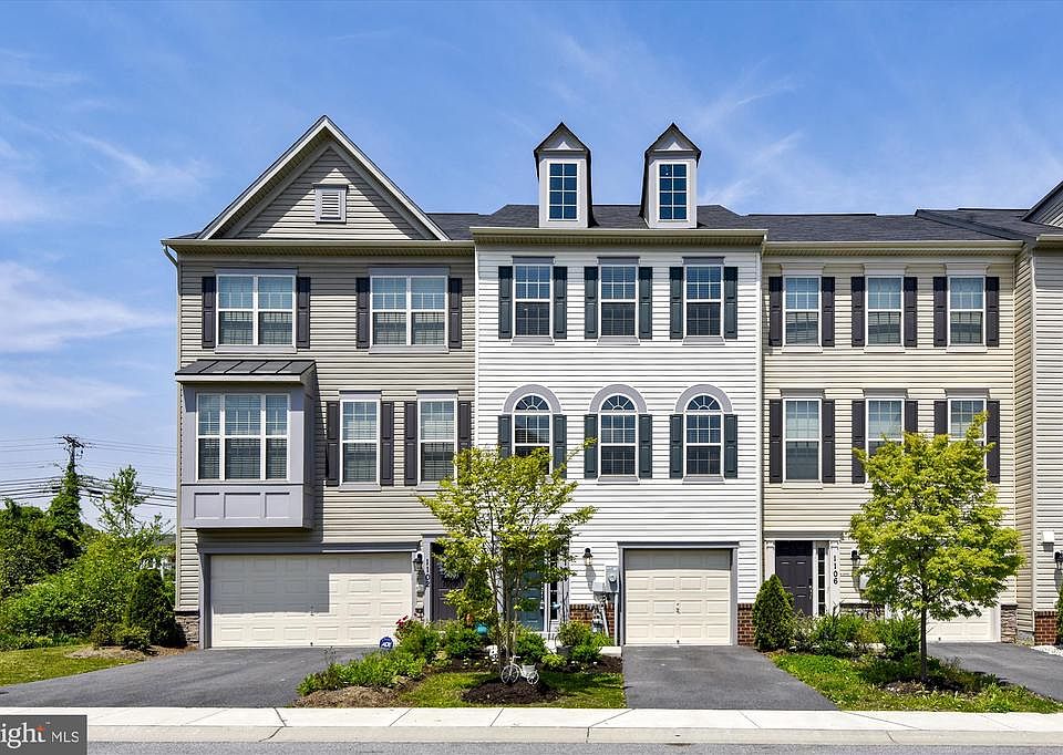 1st image of 1104 Carinoso Cir