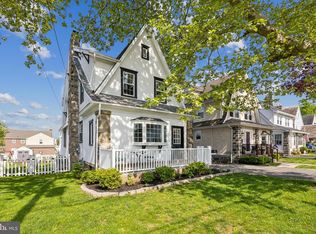 49 Sycamore Rd, Havertown, PA 19083