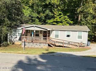 1528 Huckleberry Springs Rd, Knoxville, TN 37914