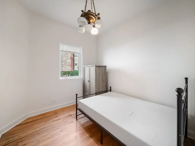 1118 Garnett Pl #1 — Photo 6