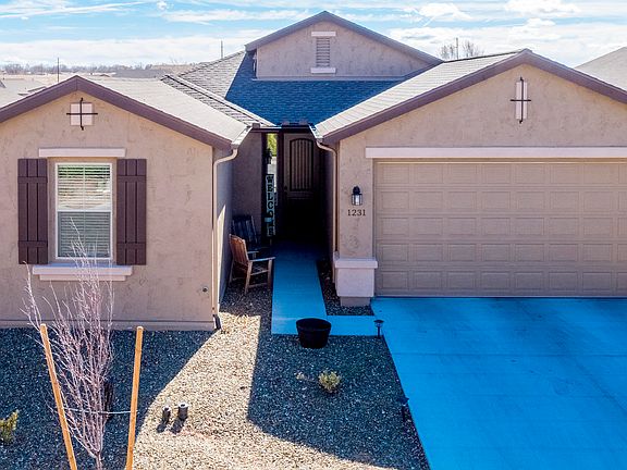 3rd image of 1231 Essex Way