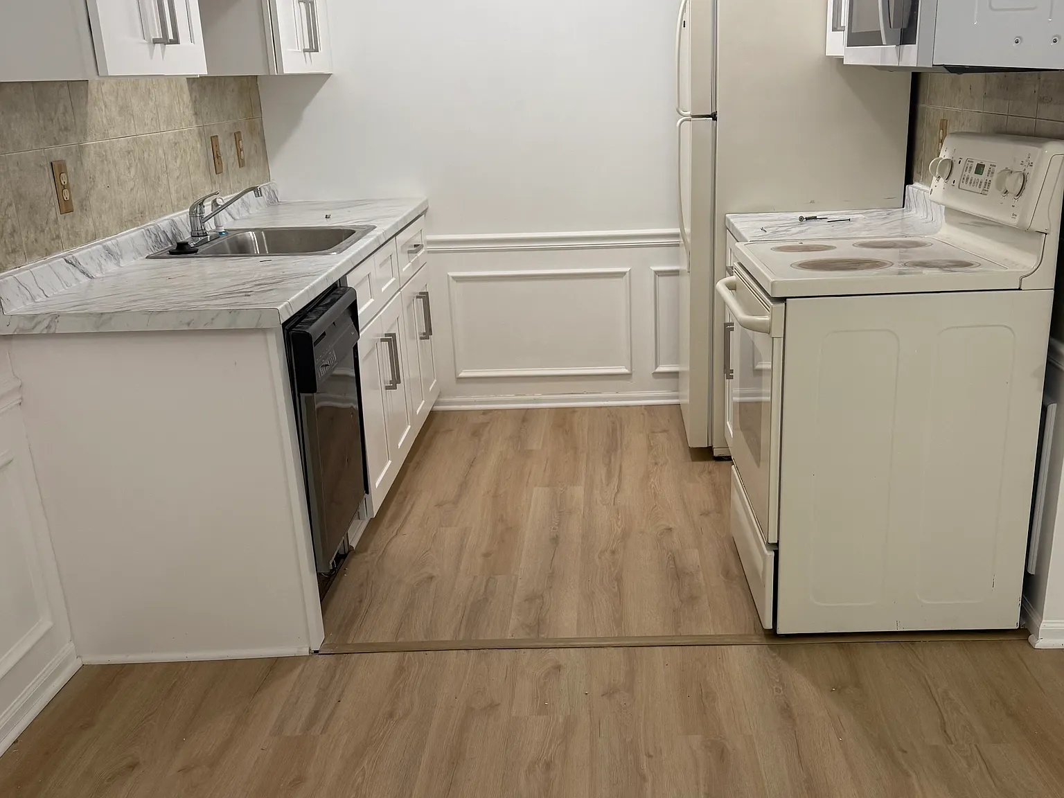 2 bed, 832 sqft, $1,450 — Photo 4