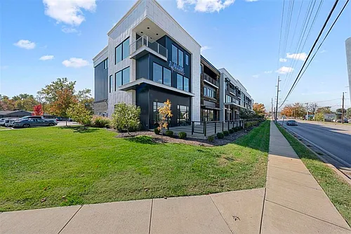 1131 Fairview Ave Photo 1