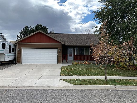 2nd image of 2808 Donna Ave