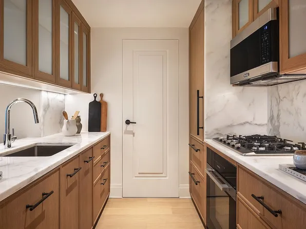 210 Warren St Unit 7A, New York, NY 10282
